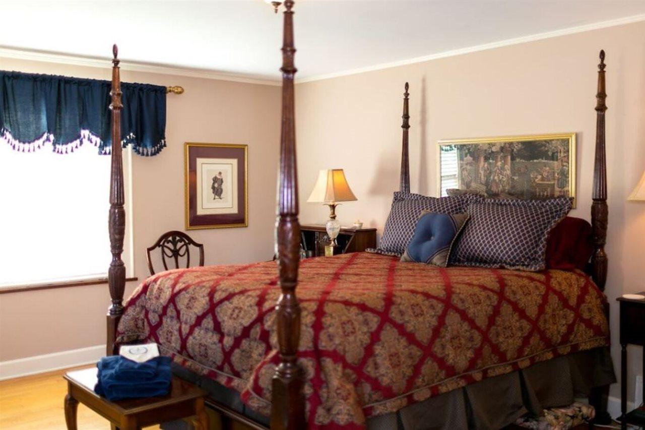 בלויט 1810 Emerson House Bed & Breakfast - Adults Only מראה חיצוני תמונה